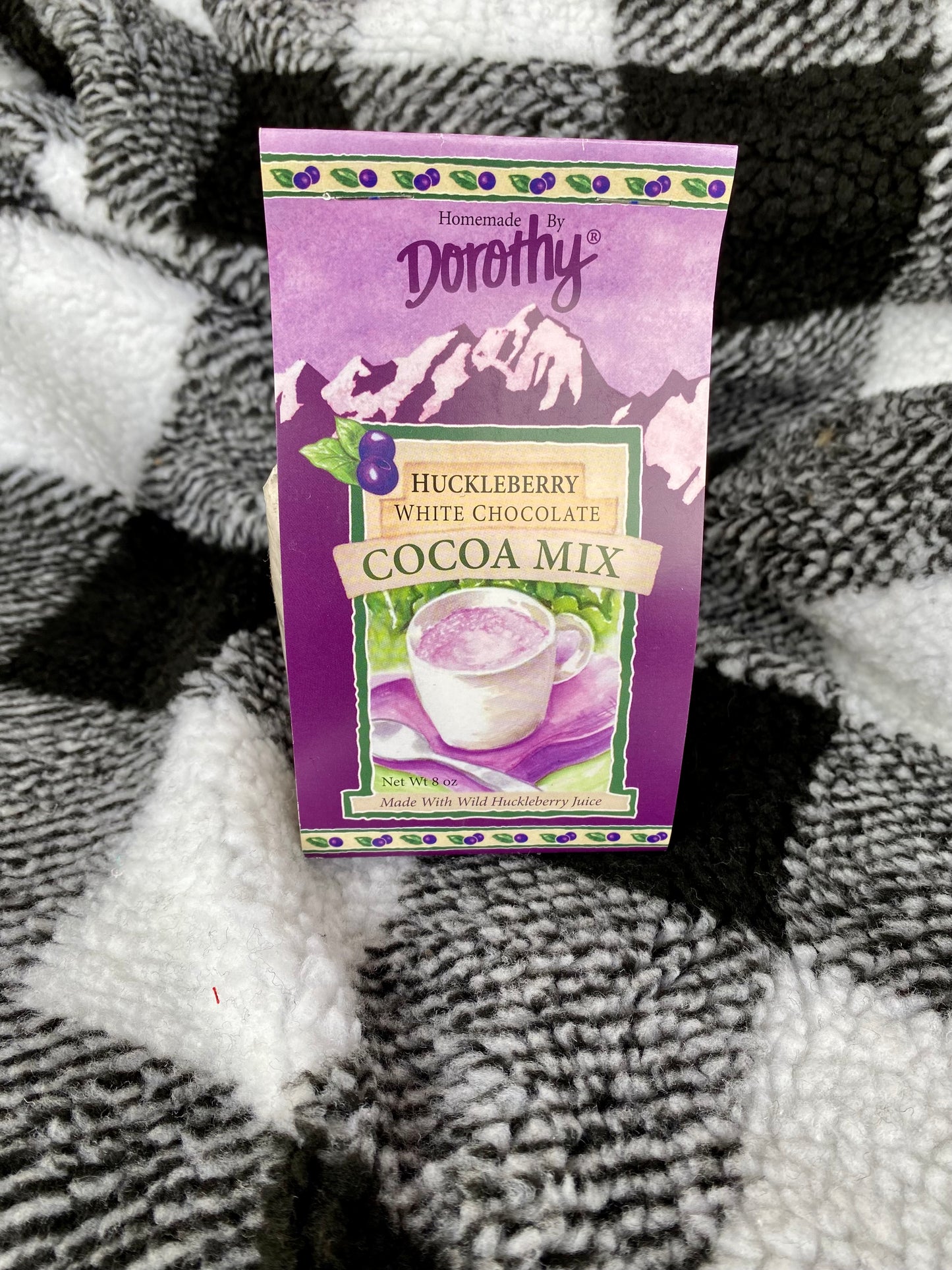 Huckleberry White Chocolate Cocoa Mix